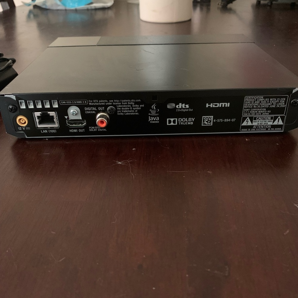A blue ray player that has capability to stream.